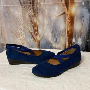 Chic Blue Women's Flats